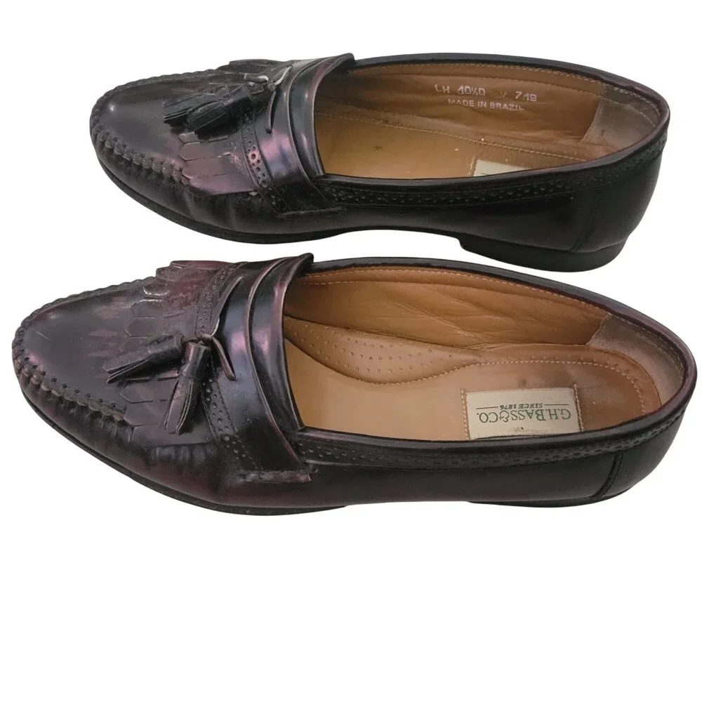 G.H. Bass & Co. men's Black Leather Loafers With Tassels Size 10.5 Made In Brazi